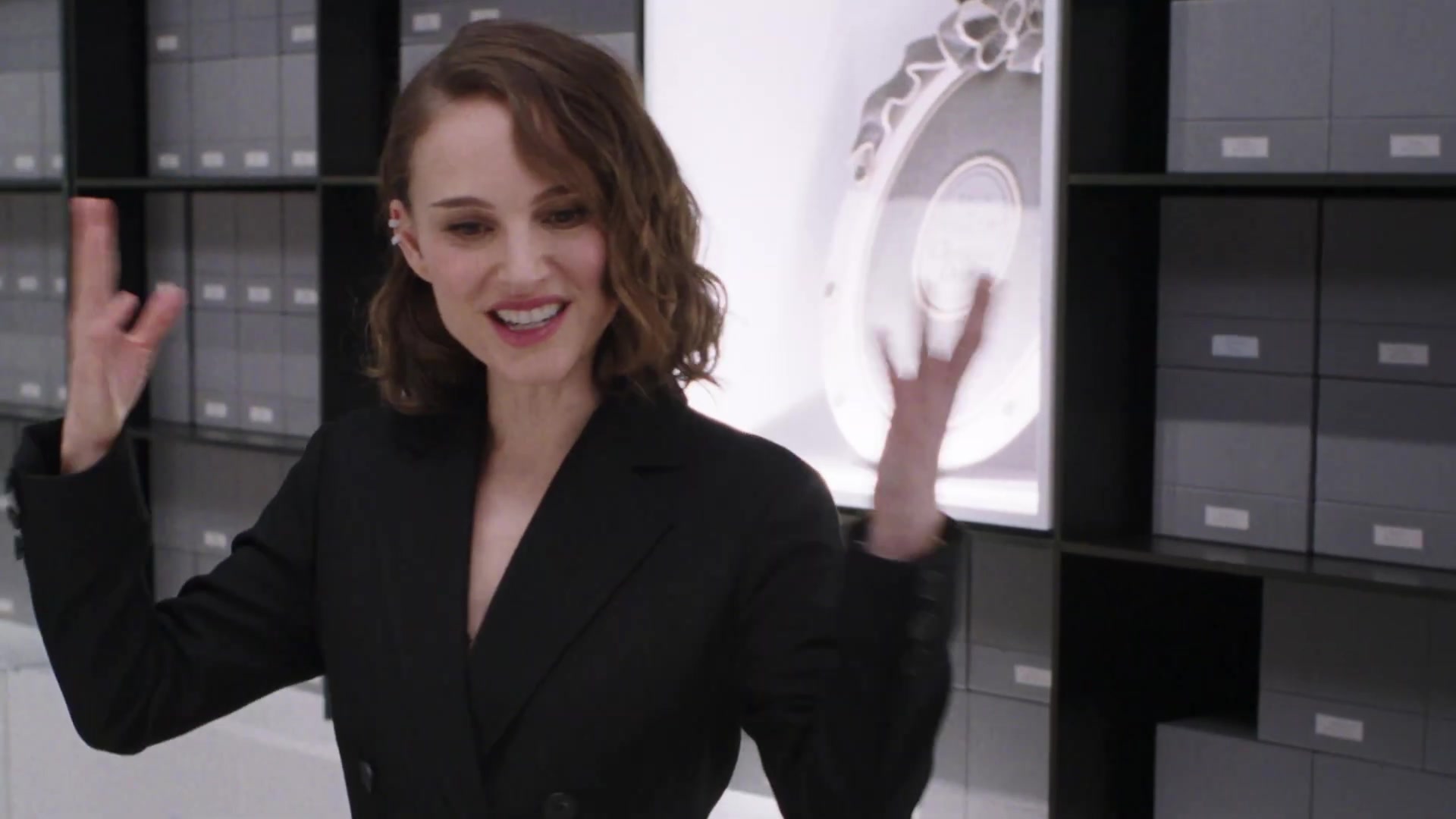 Miss_Dior_-_A_Miss_in_Paris_Episode_4-00_00_46_280.jpeg