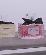 Miss_Dior_-_A_Miss_in_Paris_Episode_4-00_00_36_520.jpeg