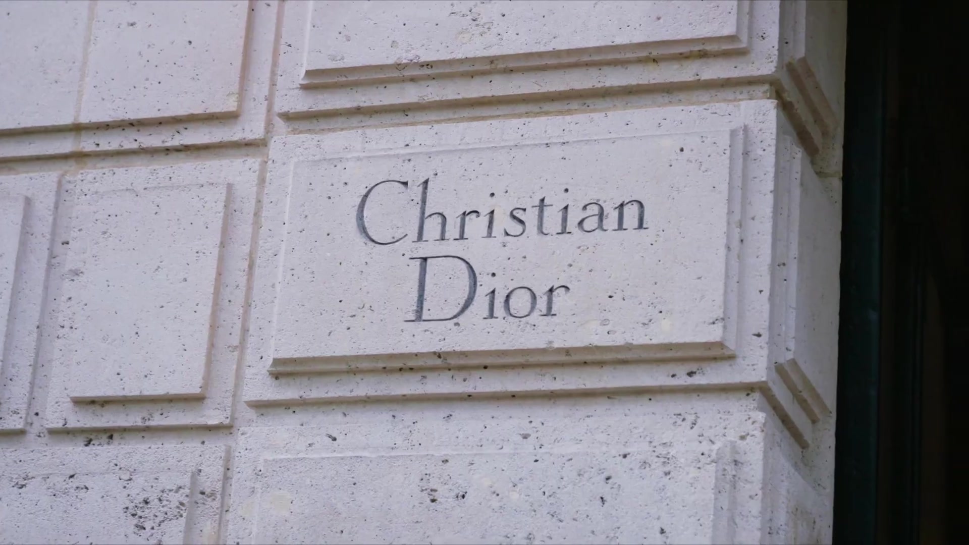 Miss_Dior_-_A_Miss_in_Paris_Episode_5-00_00_00_600.jpeg Miss_Dior_-_A_Miss_in_Paris_Episode_5-00_00_00_600.jpeg