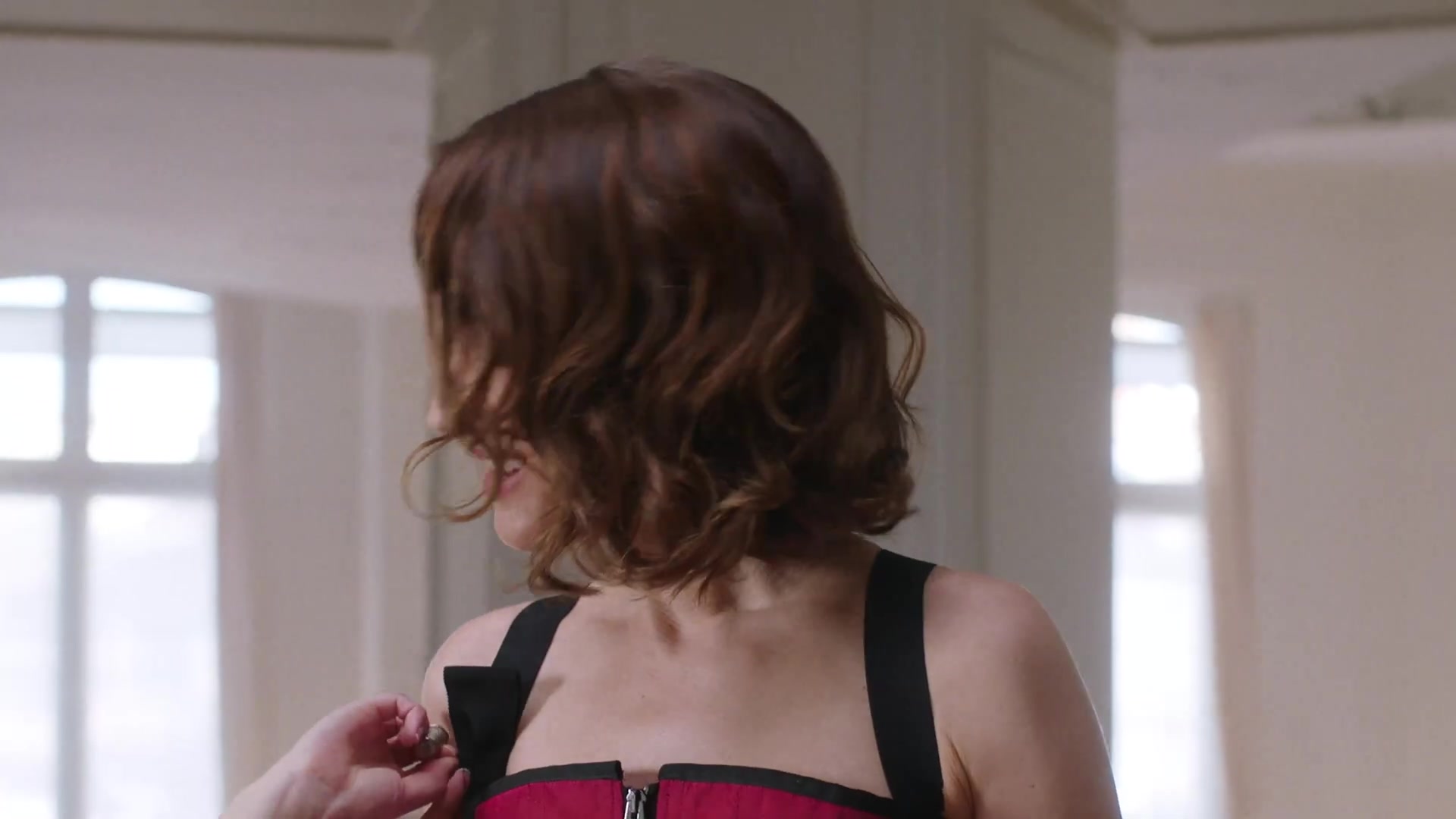 Miss_Dior_-_A_Miss_in_Paris_Episode_5-00_00_07_240.jpeg