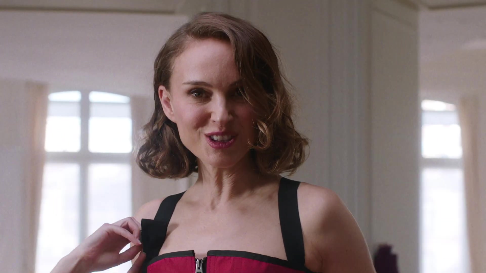 Miss_Dior_-_A_Miss_in_Paris_Episode_5-00_00_08_360.jpeg