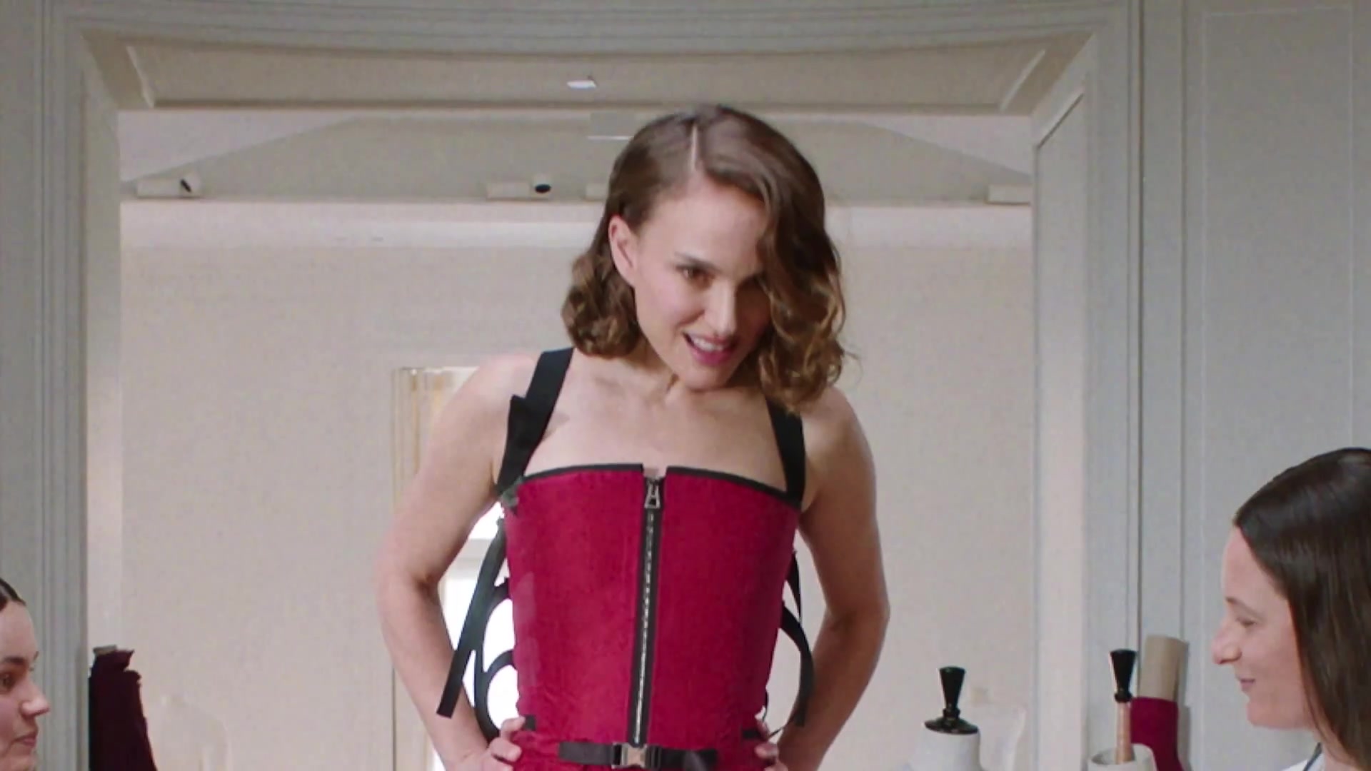 Miss_Dior_-_A_Miss_in_Paris_Episode_5-00_00_09_240.jpeg Miss_Dior_-_A_Miss_in_Paris_Episode_5-00_00_09_240.jpeg