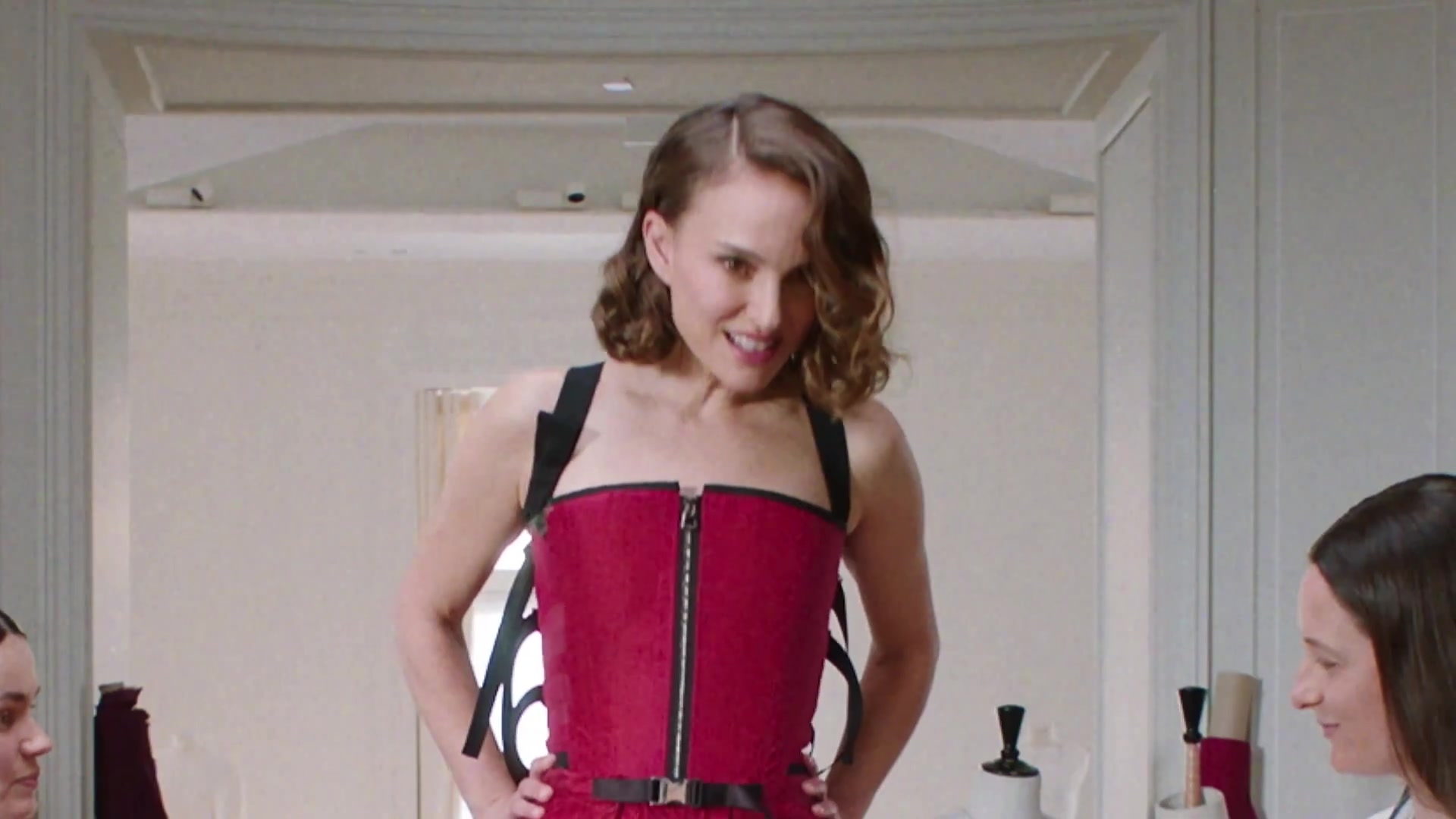 Miss_Dior_-_A_Miss_in_Paris_Episode_5-00_00_09_320.jpeg Miss_Dior_-_A_Miss_in_Paris_Episode_5-00_00_09_320.jpeg