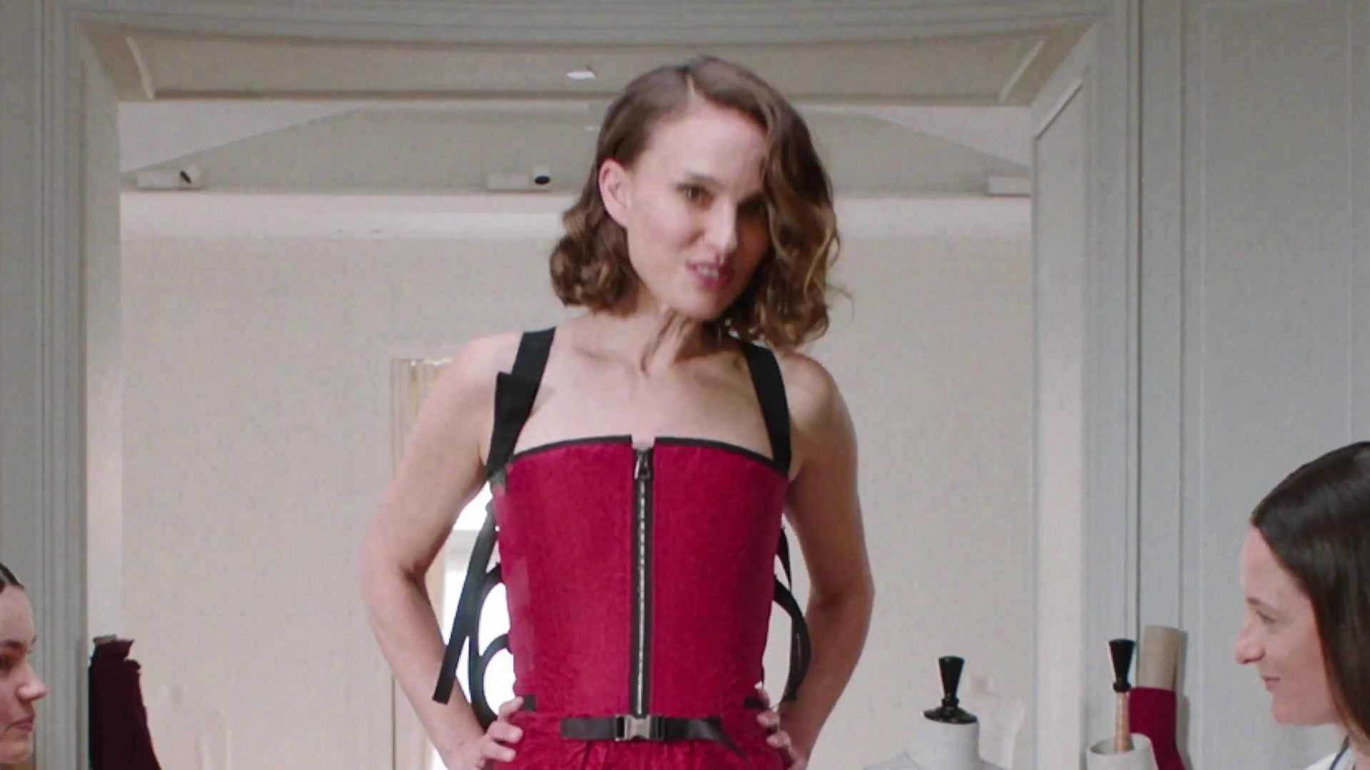 Miss_Dior_-_A_Miss_in_Paris_Episode_5-00_00_09_480.jpeg Miss_Dior_-_A_Miss_in_Paris_Episode_5-00_00_09_480.jpeg