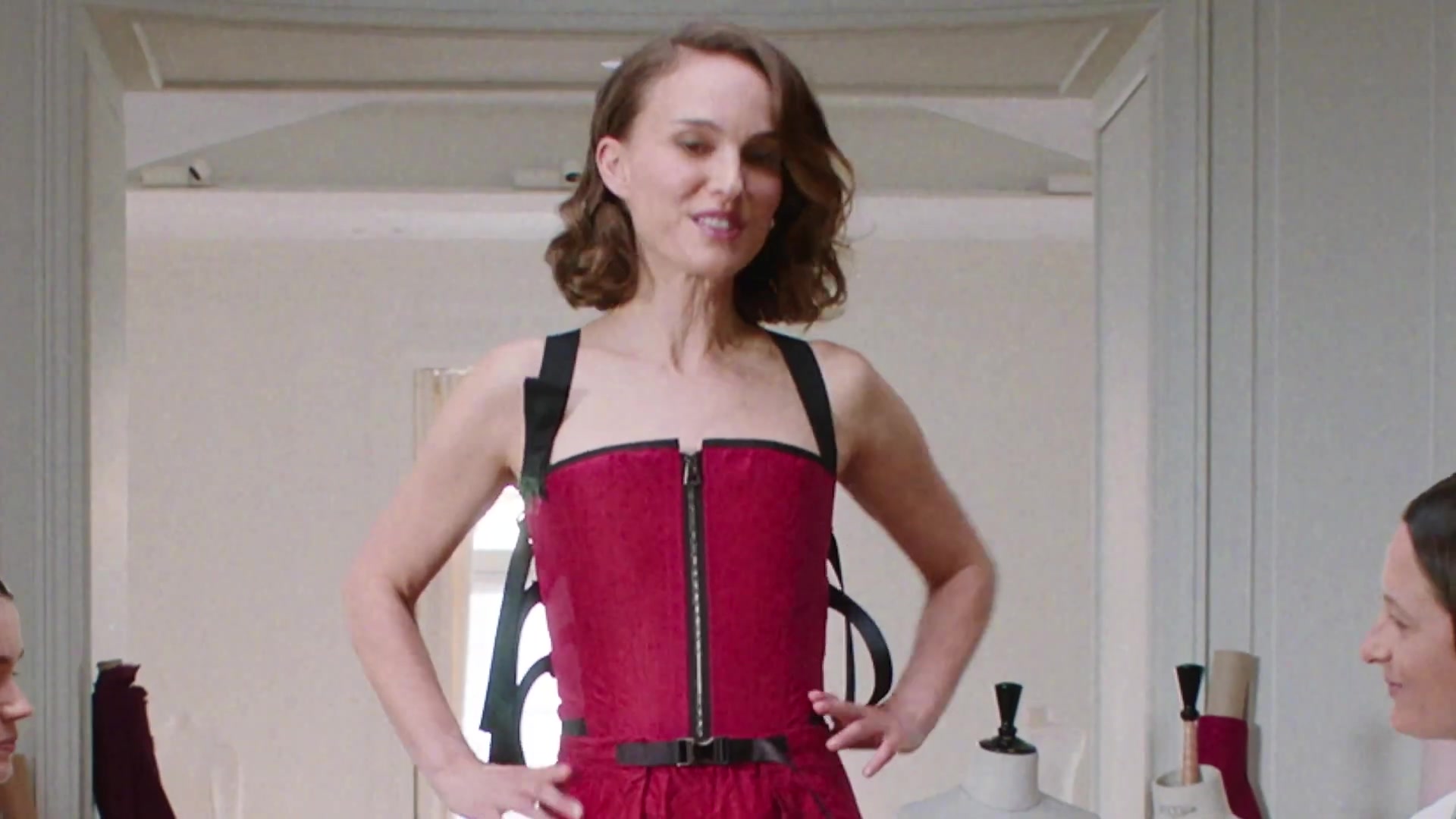 Miss_Dior_-_A_Miss_in_Paris_Episode_5-00_00_09_800.jpeg