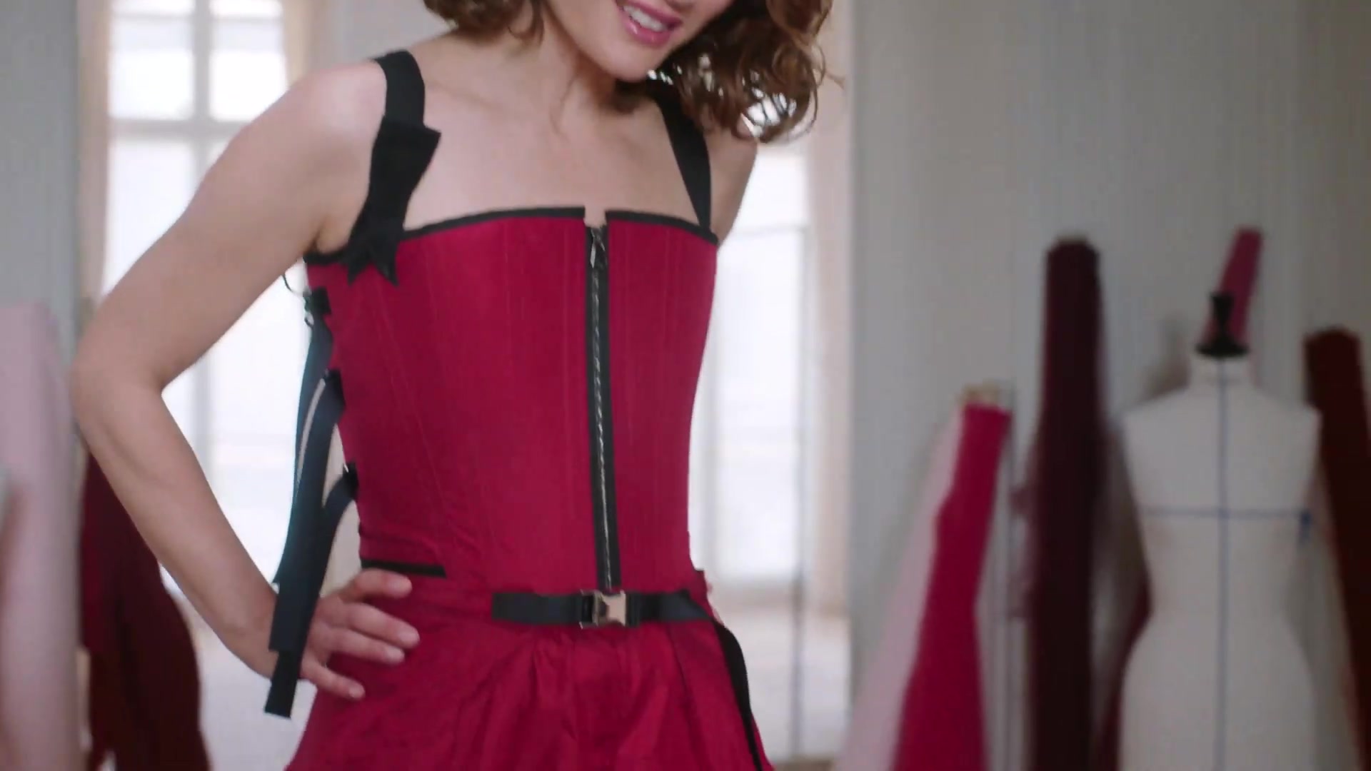 Miss_Dior_-_A_Miss_in_Paris_Episode_5-00_00_18_360.jpeg
