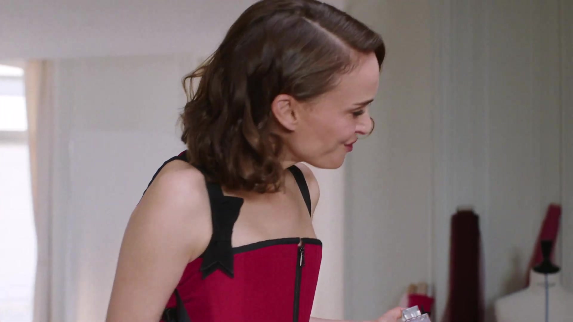 Miss_Dior_-_A_Miss_in_Paris_Episode_5-00_00_34_840.jpeg