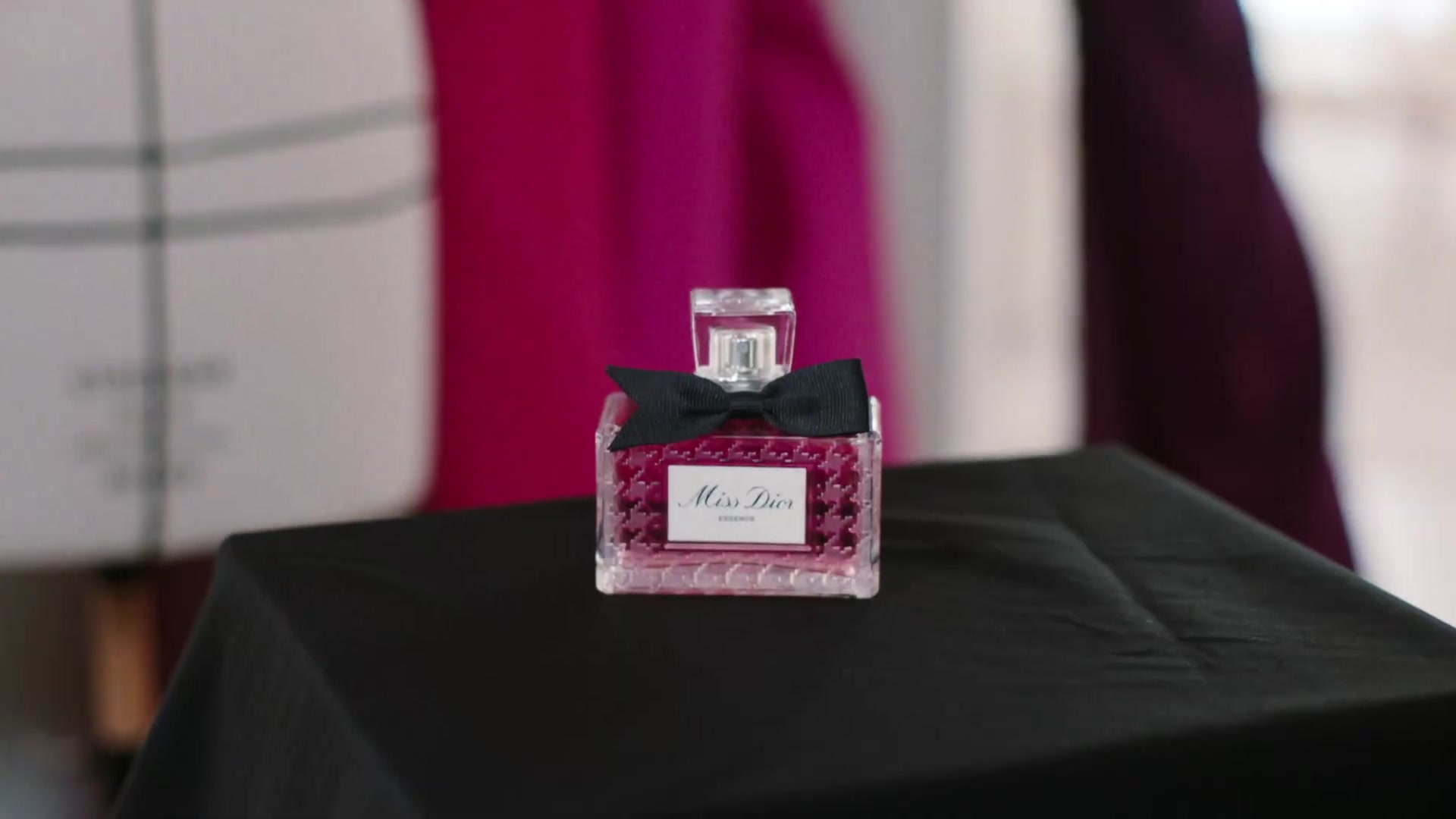 Miss_Dior_-_A_Miss_in_Paris_Episode_5-00_00_38_440.jpeg