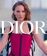 The_New_Miss_Dior_Essence-00_00_00_640.jpeg